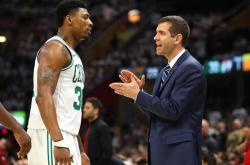 九游-詹姆斯赛事官方发布挺进下一轮新规，阿森纳争议不断！的简单介绍