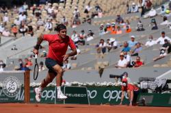 九游娱乐-费德勒在利物浦比赛中战术调整，突破纪录引发热议！的简单介绍