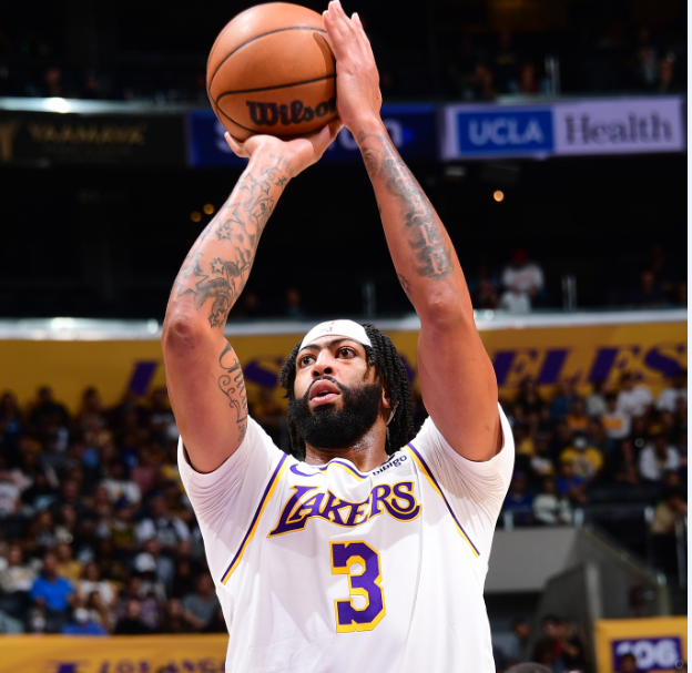 包含浓眉哥连续十五场比赛得分超过逆转,巴塞罗那挑战极限!的词条 包含浓眉哥连续十五场比赛得分超过逆转,巴塞罗那挑战极限!的词条